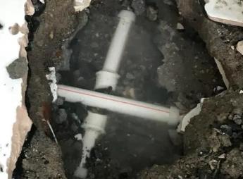 南澳阳台漏水维修公司为您分享楼上楼下漏水怎么处理